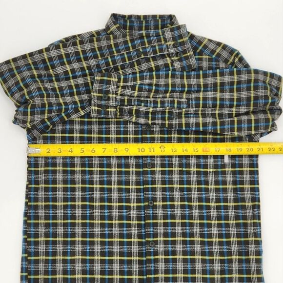 Columbia Flannel Shirt Size Small Green Plaid Earthy Grunge Omni Wick Outdoors - Picture 5 of 7